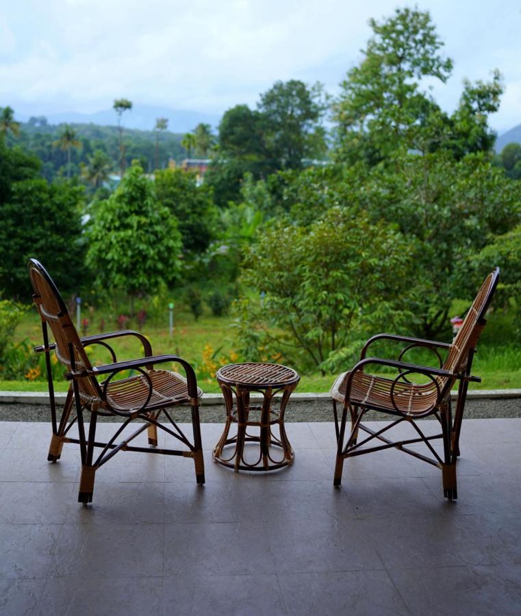 Carmel Tourism Village Kotamangalam Luaran gambar