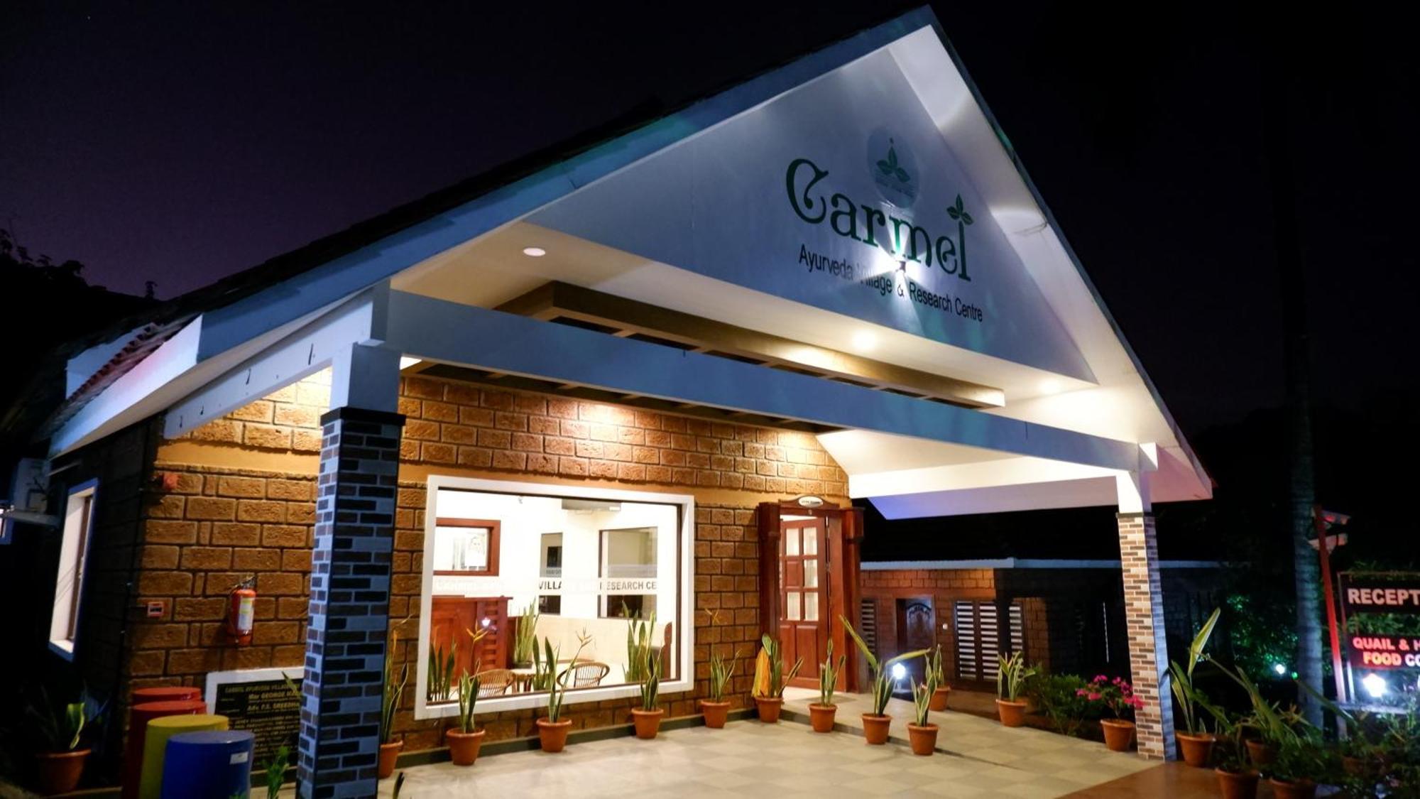 Carmel Tourism Village Kotamangalam Luaran gambar